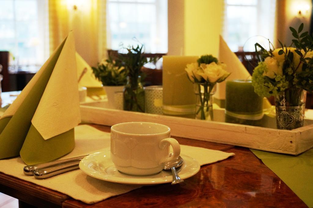 Hotel Goldener Anker Bodenwerder Ngoại thất bức ảnh