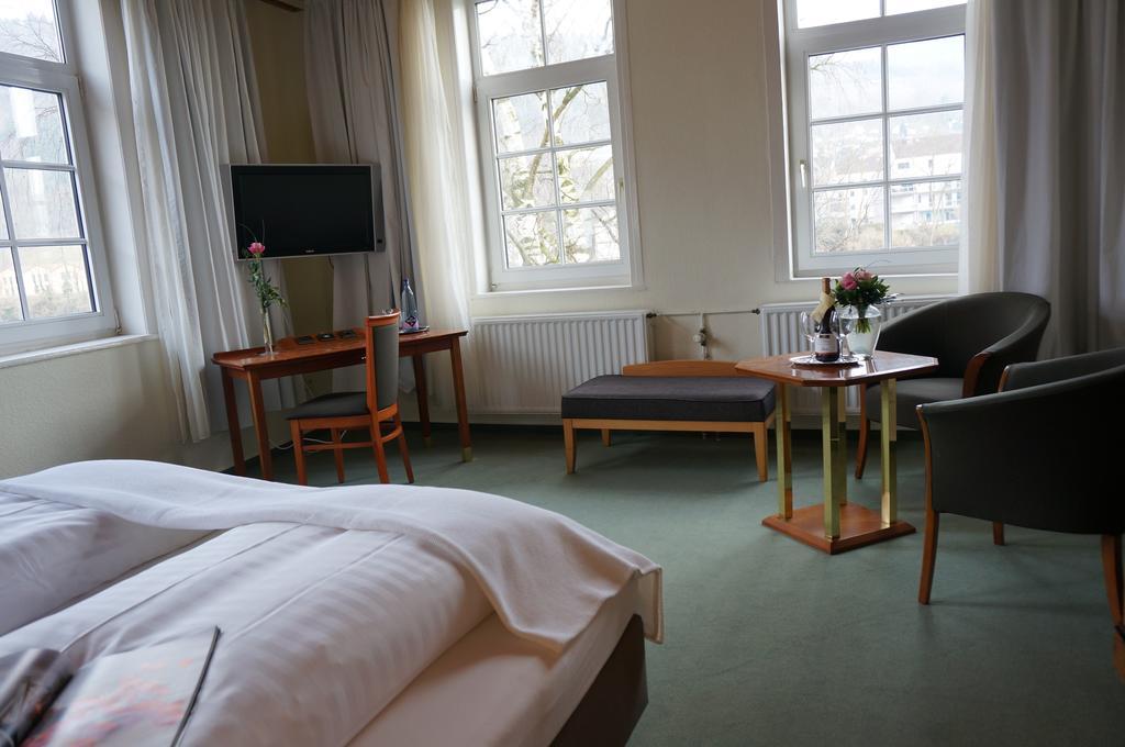 Hotel Goldener Anker Bodenwerder Phòng bức ảnh
