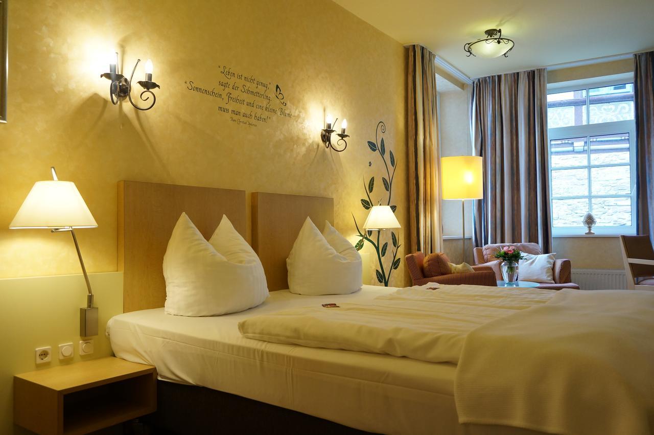 Hotel Goldener Anker Bodenwerder Ngoại thất bức ảnh