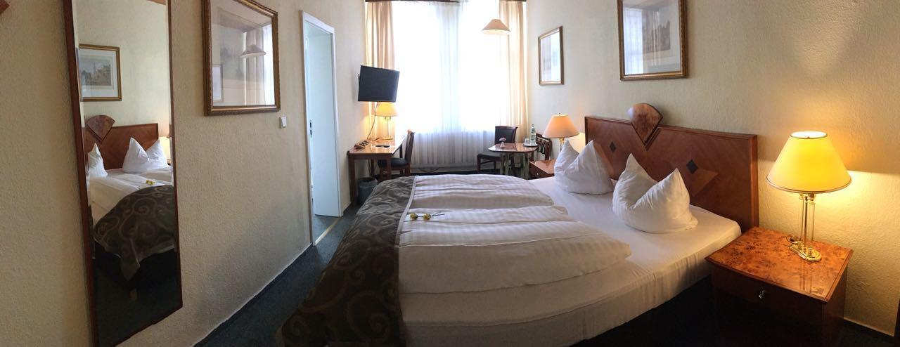 Hotel Goldener Anker Bodenwerder Ngoại thất bức ảnh