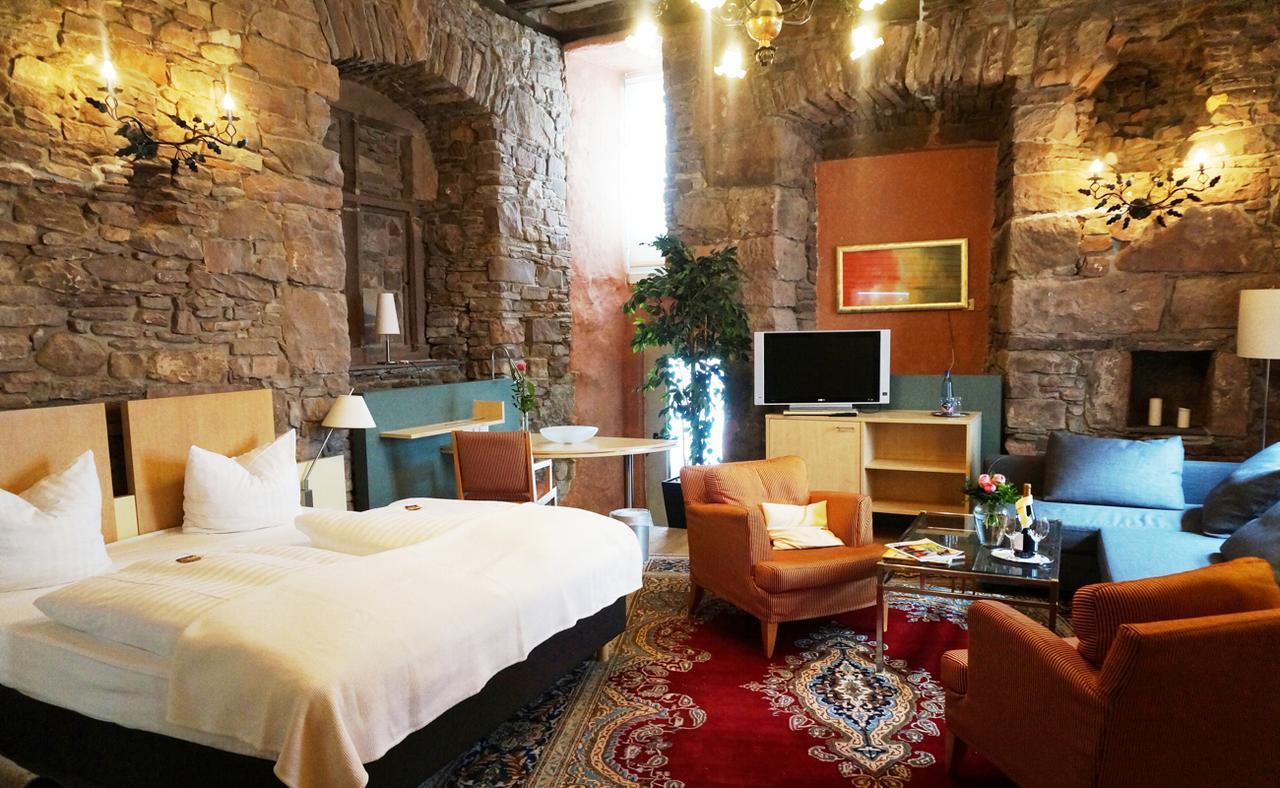 Hotel Goldener Anker Bodenwerder Ngoại thất bức ảnh